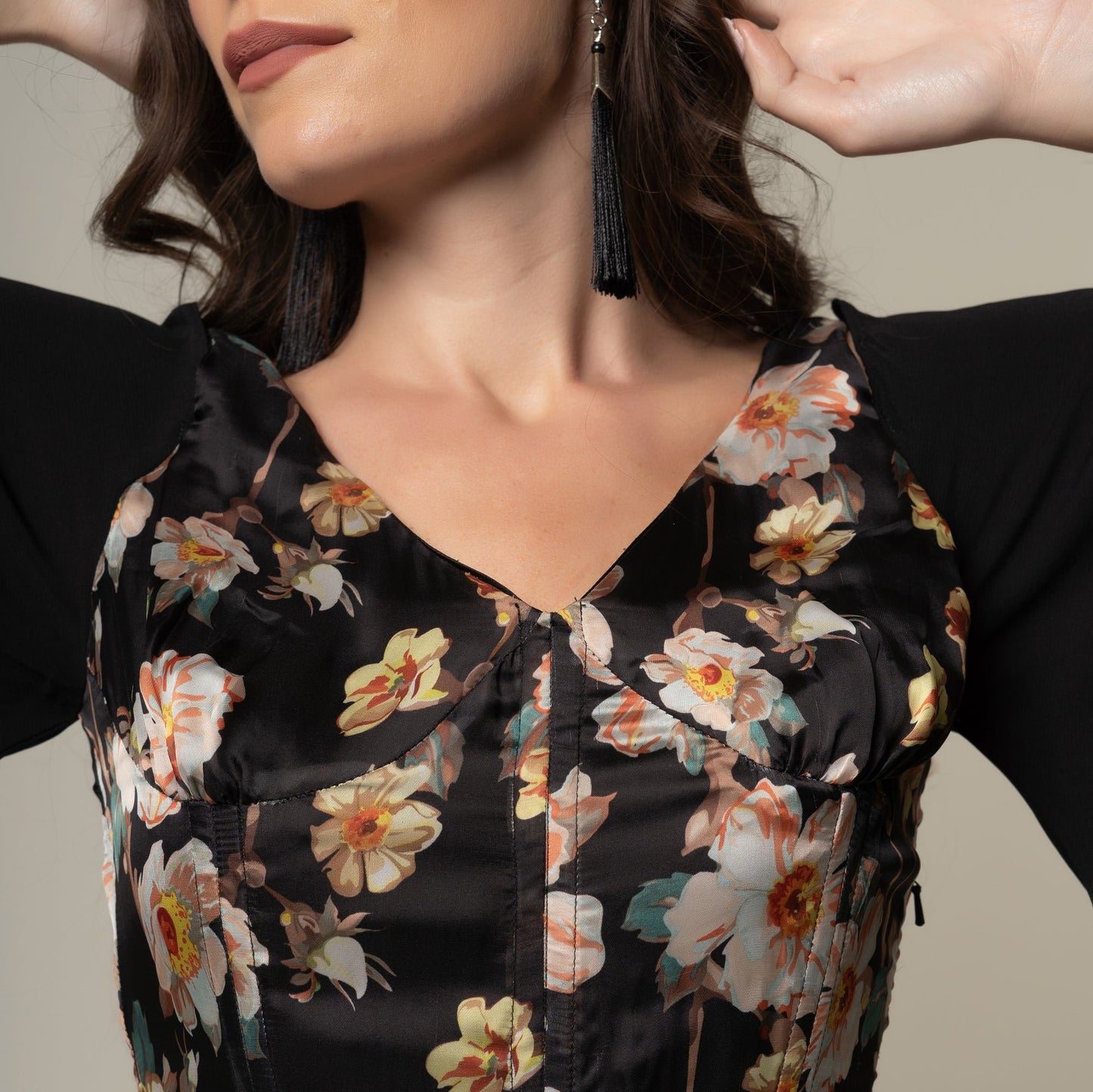 C&C Black Floral Printed V neck Bell Sleeve Midi Dress